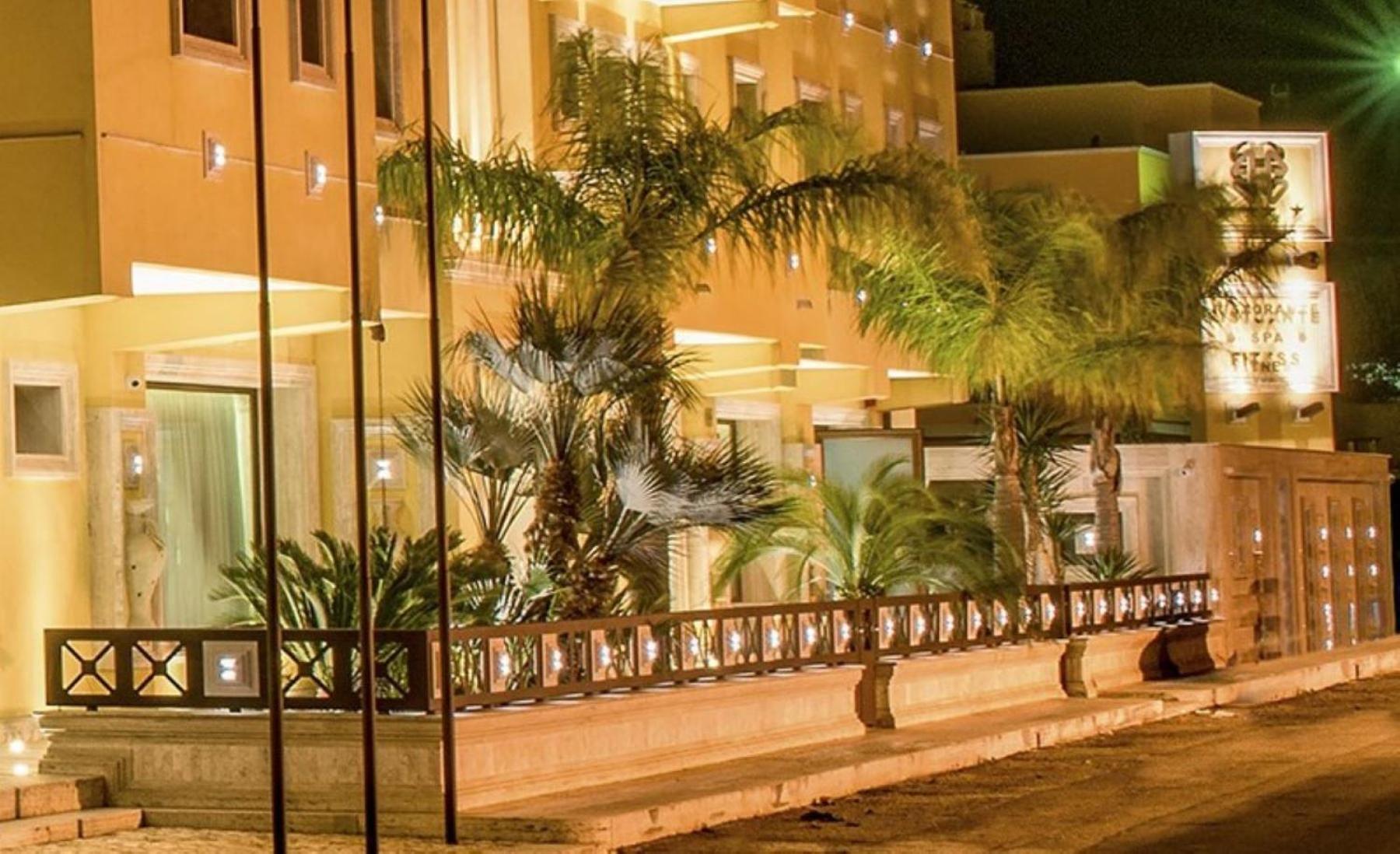 Bhb Hotel Manduria Ngoại thất bức ảnh